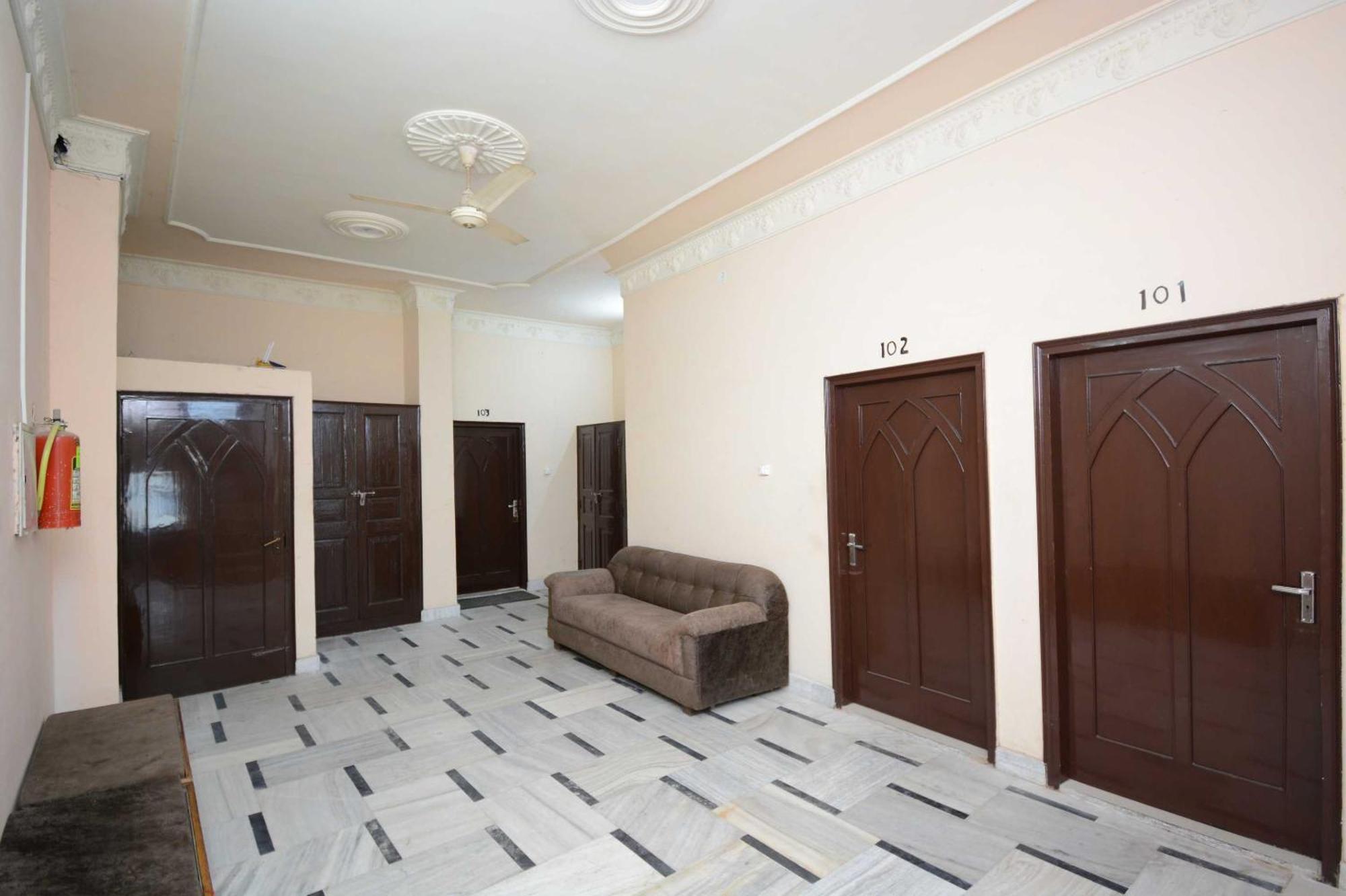 Hotel Asia Palace Pathānkot Dış mekan fotoğraf