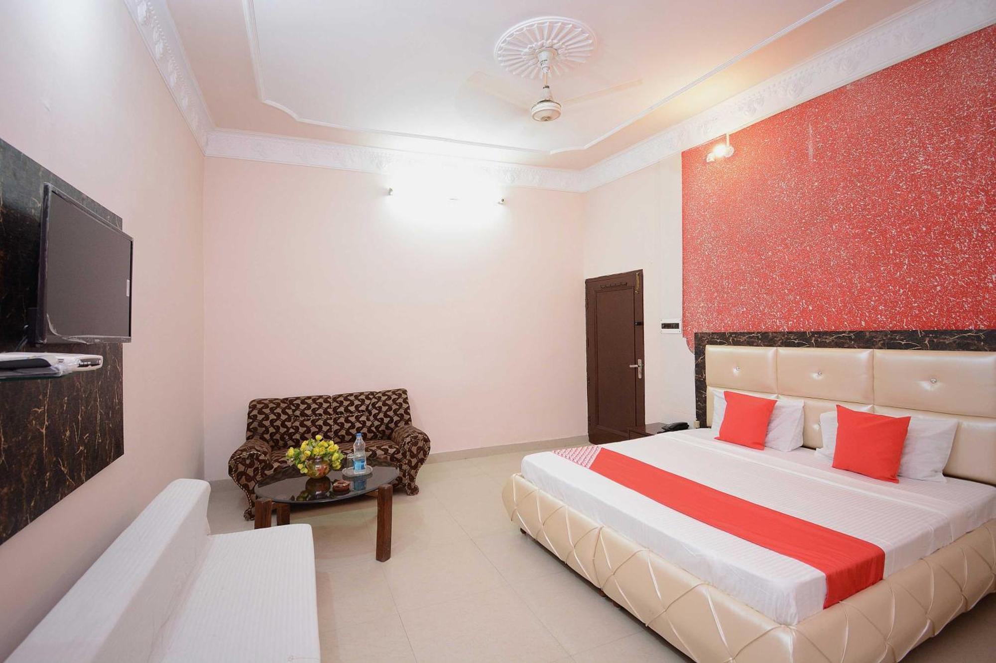Hotel Asia Palace Pathānkot Dış mekan fotoğraf