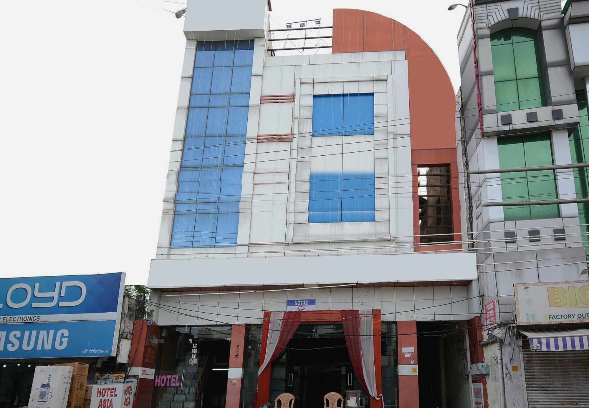 Hotel Asia Palace Pathānkot Dış mekan fotoğraf
