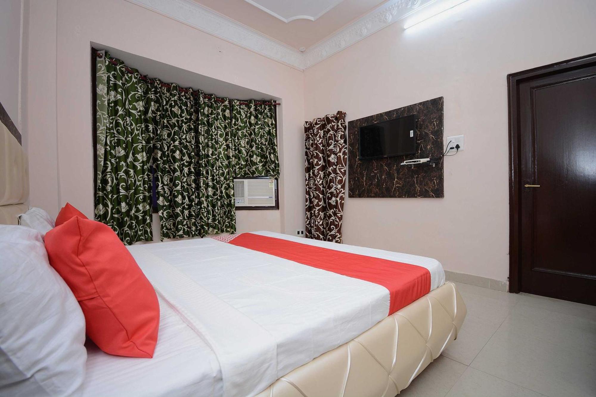 Hotel Asia Palace Pathānkot Dış mekan fotoğraf