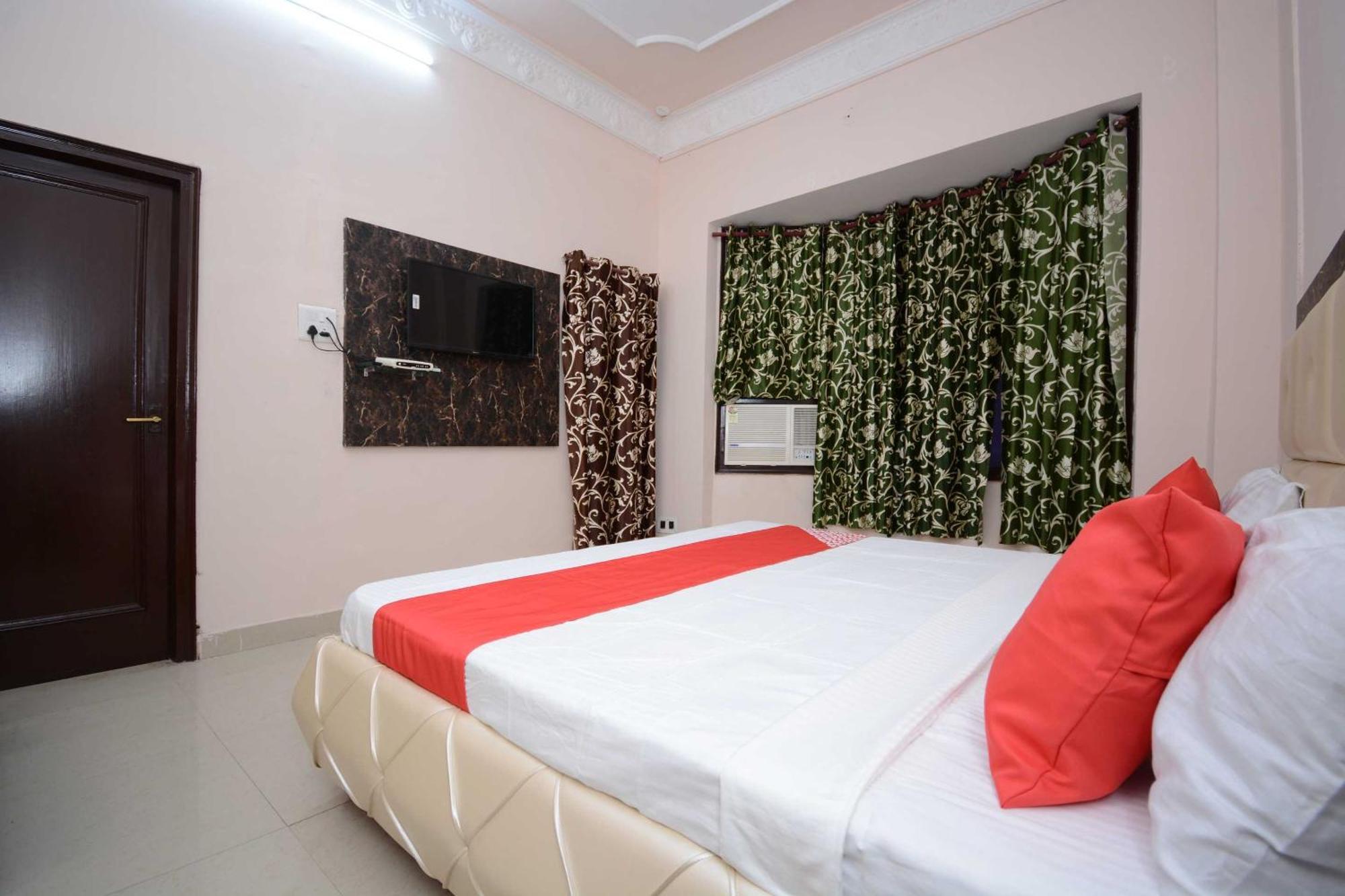 Hotel Asia Palace Pathānkot Dış mekan fotoğraf