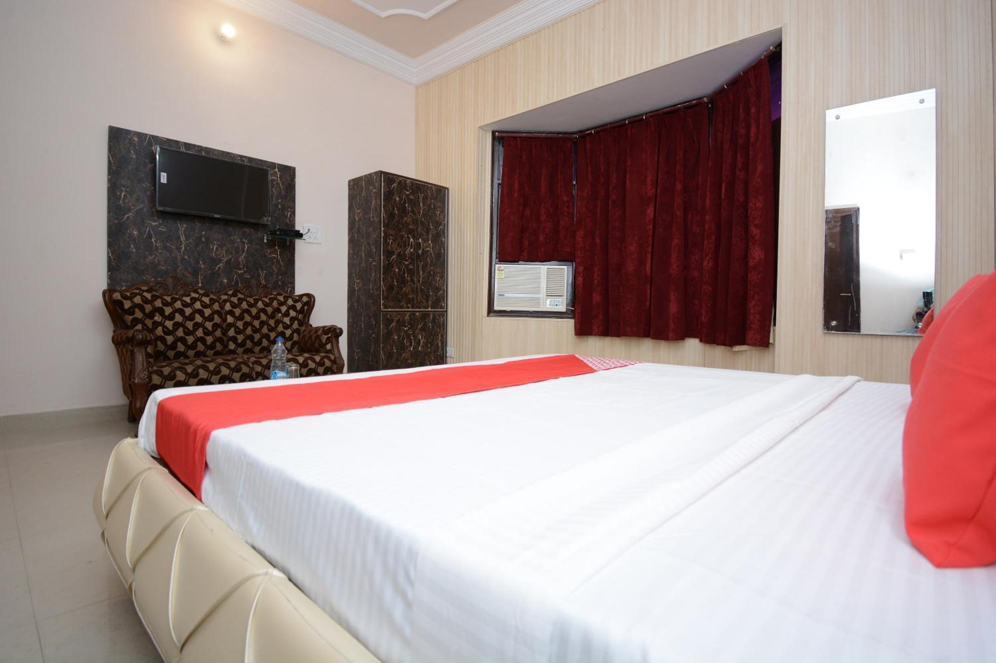 Hotel Asia Palace Pathānkot Dış mekan fotoğraf
